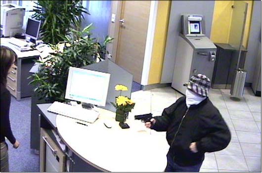 Video�berwachung - Bank�berfall Dasing